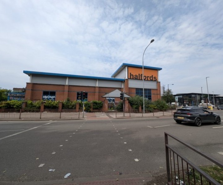 Waterey Lane Middleway (Former Halfords Retail Outlet)