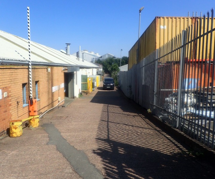 Crossfield Road