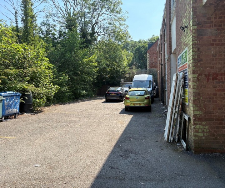 Facet House, Facet Road