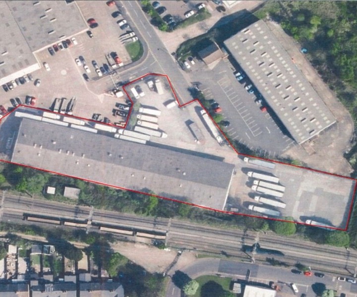 Flaxley Parkway, Unit H