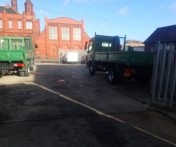 Green Lane, 31/33