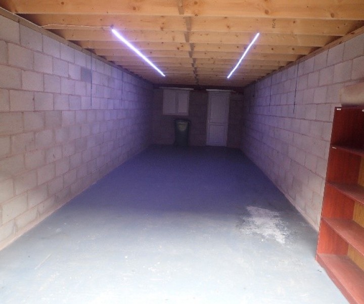 Redlands Road, Rear of, Garage