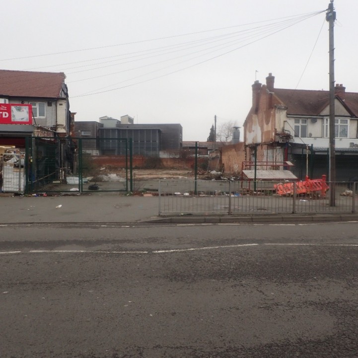 Alum Rock Road, 834/838