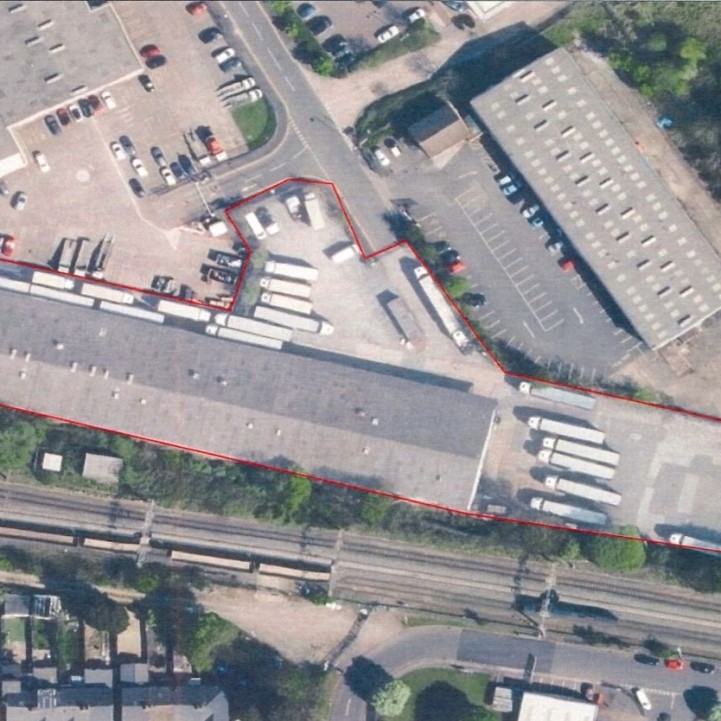Flaxley Parkway, Unit H